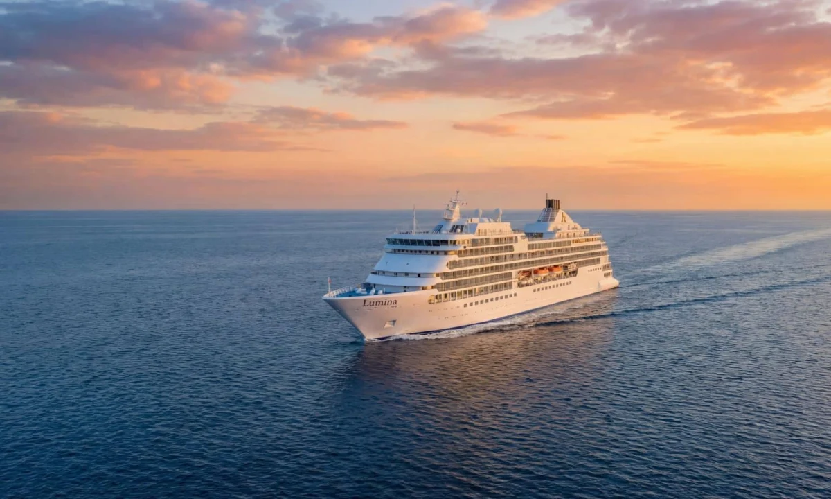 Avora Residences Acquires Seven Seas Navigator for January 2028 Residential Ship Relaunch