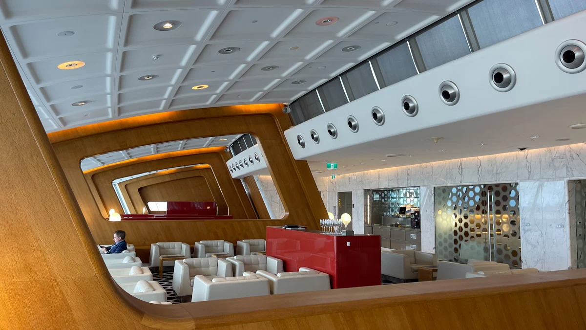 Qantas to Implement Major Restrictions on Lounge Access and Digital Pass Transfers from July 2026