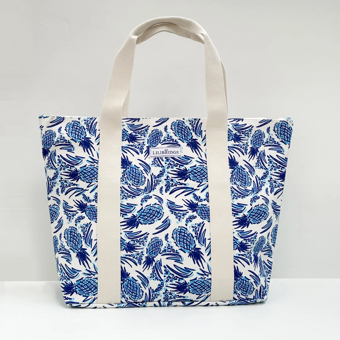 The Essential Carry: Navigating the Modern Traveler’s Tote Landscape