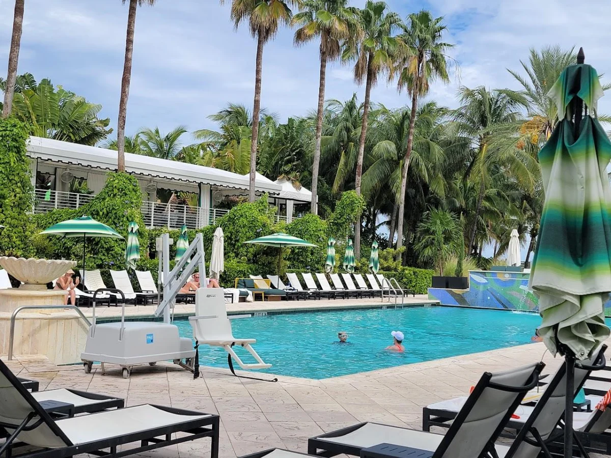 The IHG One Rewards Premier Business Credit Card Limited Time 200,000 Point Offer and Its Impact on the Small Business Travel Landscape