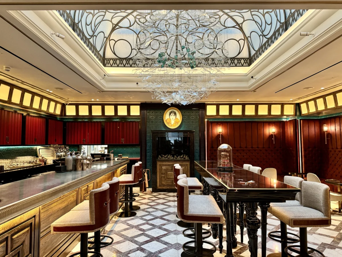 World of Hyatt Point Valuation Adjusts to 1.7 Cents Amid Upcoming Award Chart Overhaul and Brand Integration Impacts