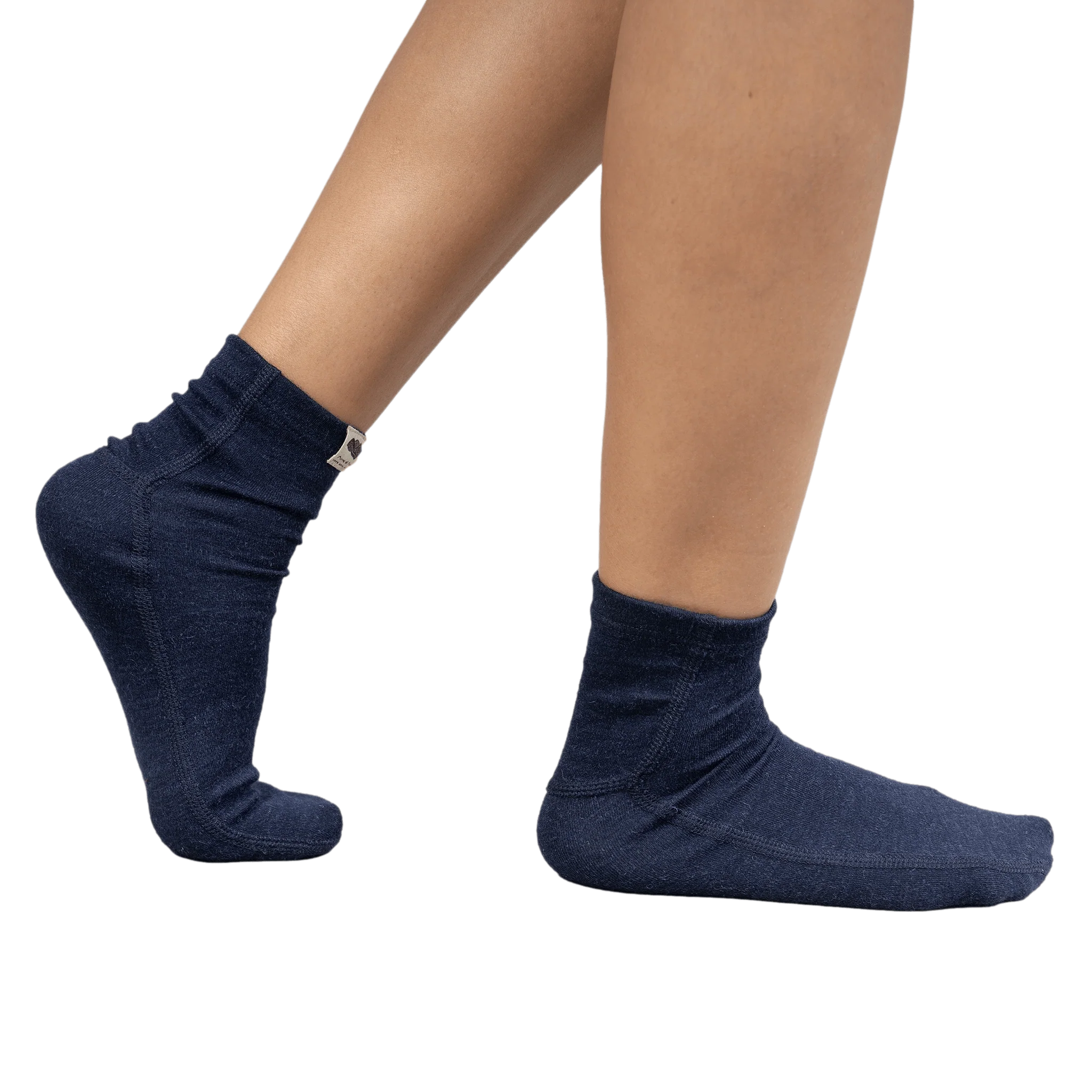 Addressing the Hidden Dangers in Everyday Apparel: A Comprehensive Guide to Non-Toxic and Sustainable Socks