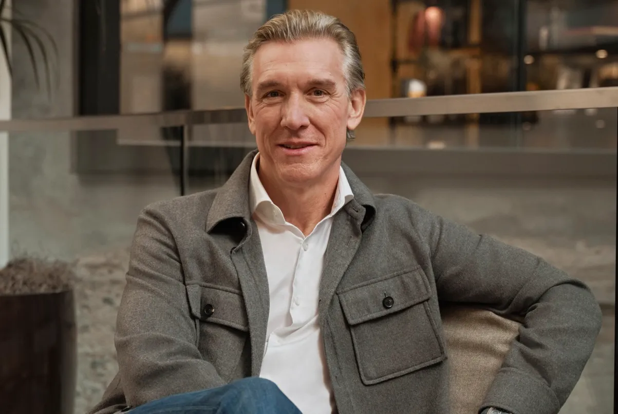 Airbnb Considers Expanding into Flight Bookings to Offer a More Holistic Travel Experience, Signaling Broader Ambitions