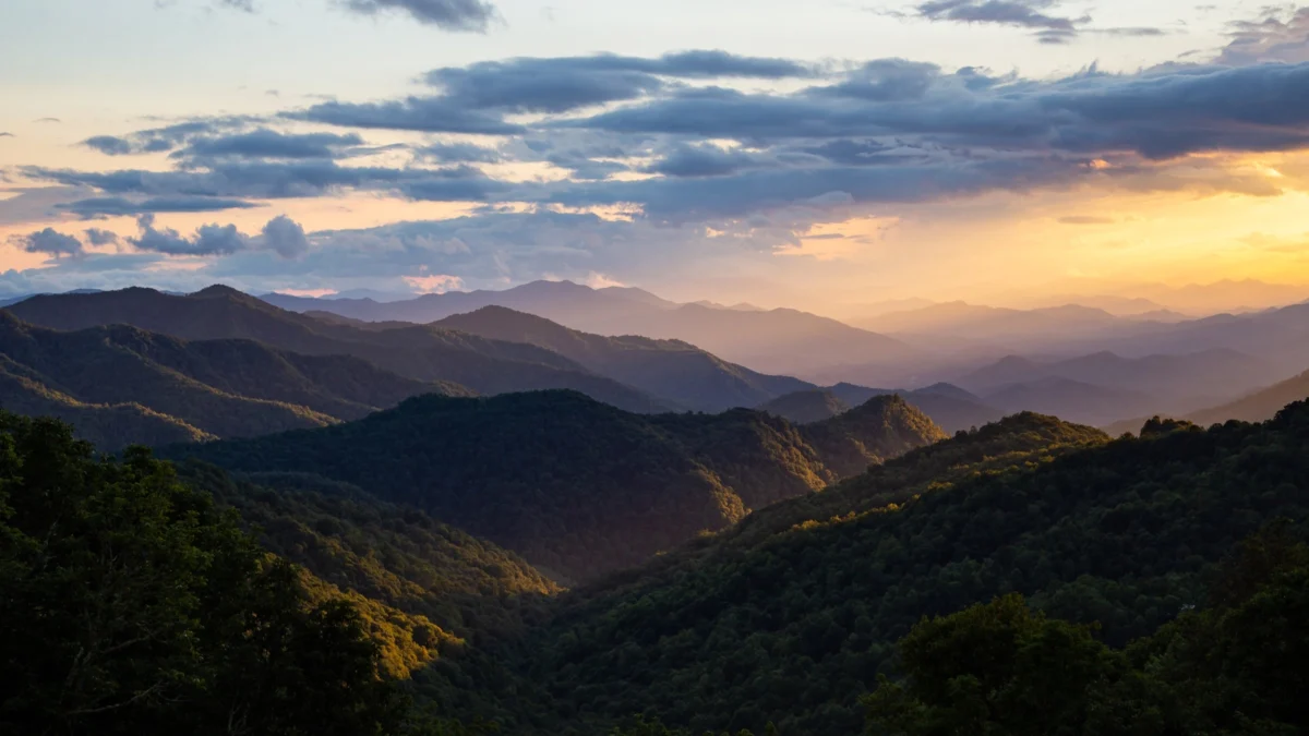 Great Smoky Mountains National Park Issues Urgent Safety Warning Following Surge in Emergency Rescues and Fatalities in Early 2026