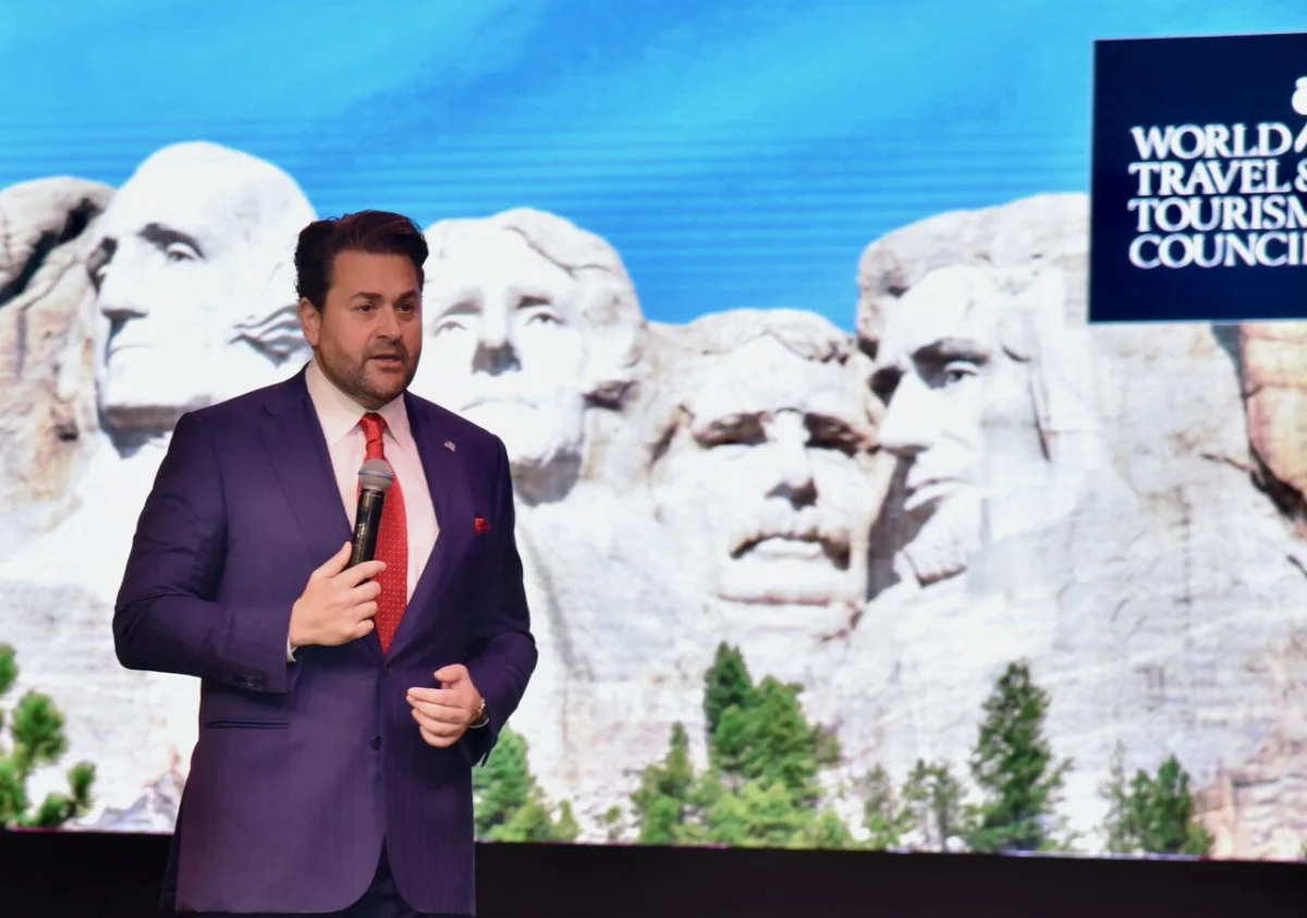 100 Million Visitors and One Very Loud Pitchman: Inside Trump’s Tourism Push