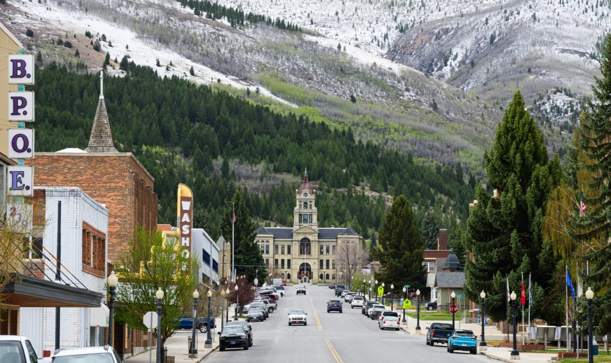 Five Emerging Mountain Towns Redefining the Real Estate Market Through Outdoor Accessibility and Affordability