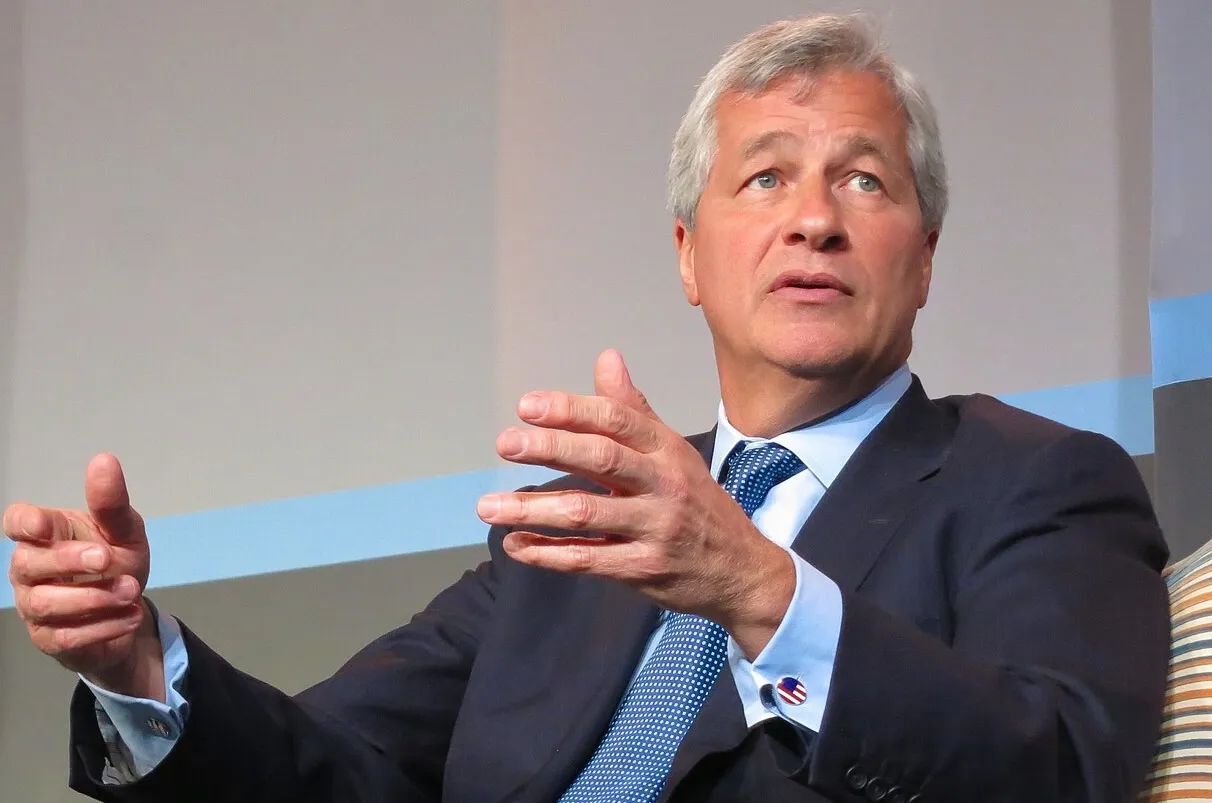Jamie Dimon Declares Competitive Moats Fleeting, A Principle Resonating Deeply within the Evolving Travel Industry