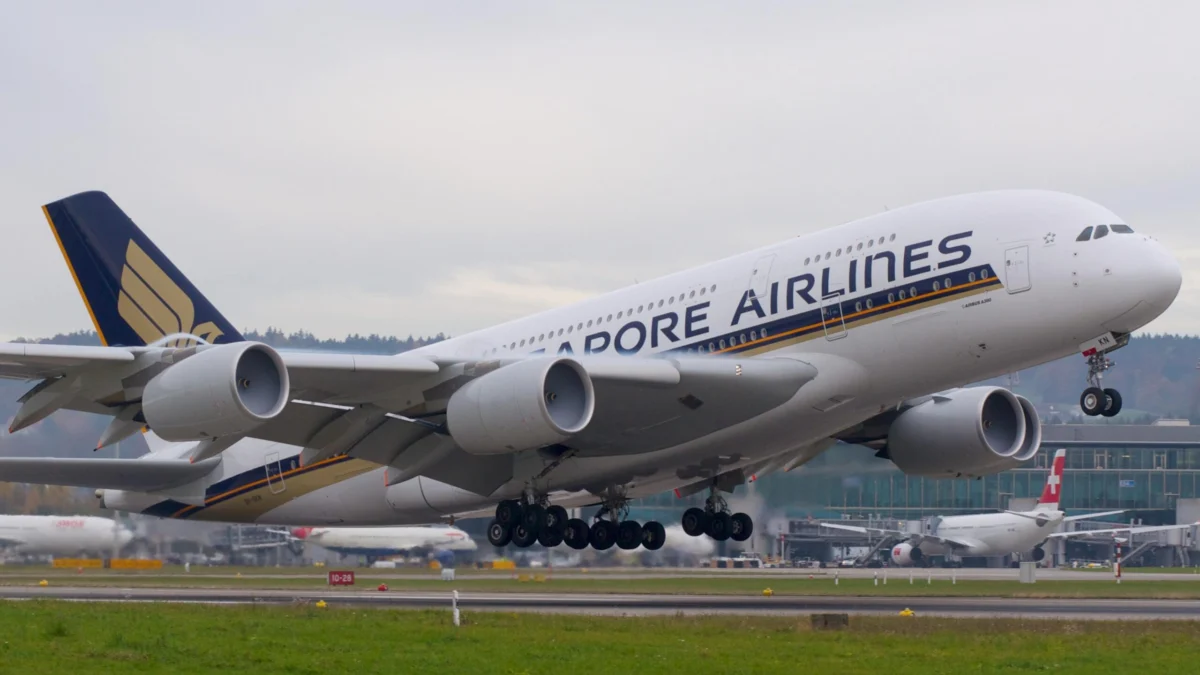 Singapore Airlines Partners with Starlink to Revolutionize In-Flight Connectivity Across Long-Haul Fleet Starting 2027