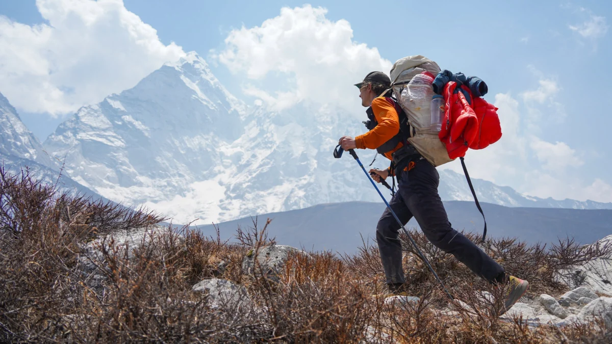 American Athlete Tyler Andrews Sets New Mount Everest Speed Record with Historic Sub-Ten-Hour Ascent