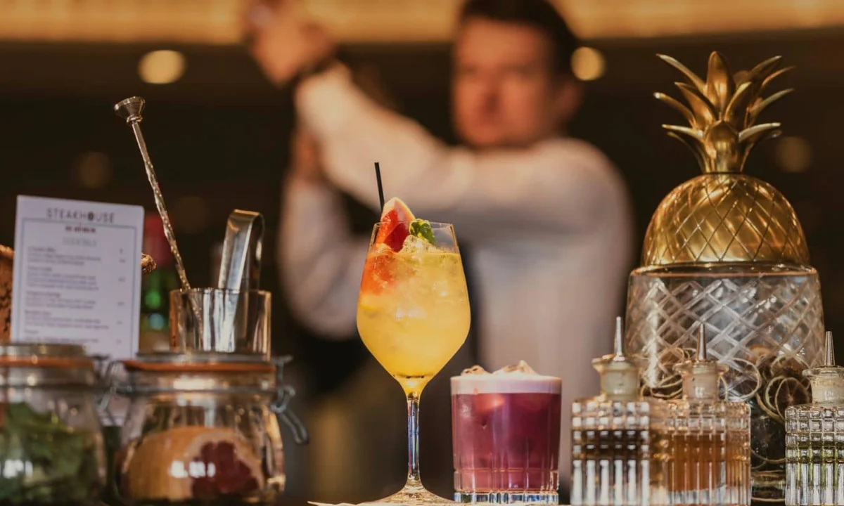 Cunard Faces Passenger Backlash Over Recent Onboard Drink Price Increases