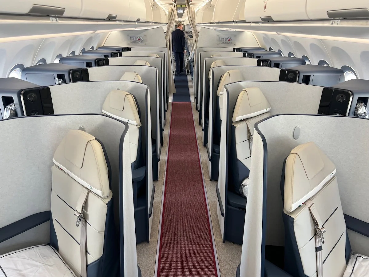 Delta Air Lines Evaluates Potential Fleet Strategy Shift for Airbus A321neo Premium Transcontinental Cabins Amid Protracted Seat Certification Delays