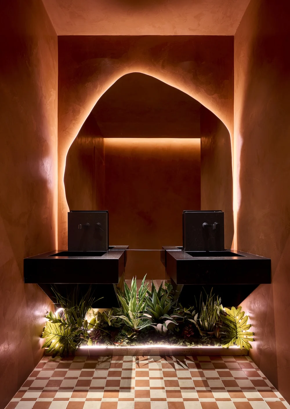 Eleven Eleven: A Captivating Mexican-Inspired Cocktail Lounge Unveiled in Houston