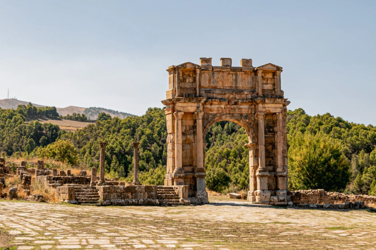 Geographic Expeditions Unveils Luxury Algerian Journey for August 2027 Total Solar Eclipse, Featuring Renowned Astrophysicists