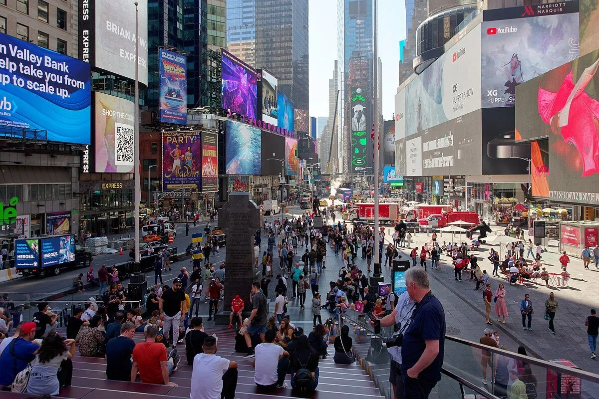 Overseas Tourism to the U.S. Plummets, With Western European Travelers Leading the Retreat, Raising Concerns for Economic Recovery