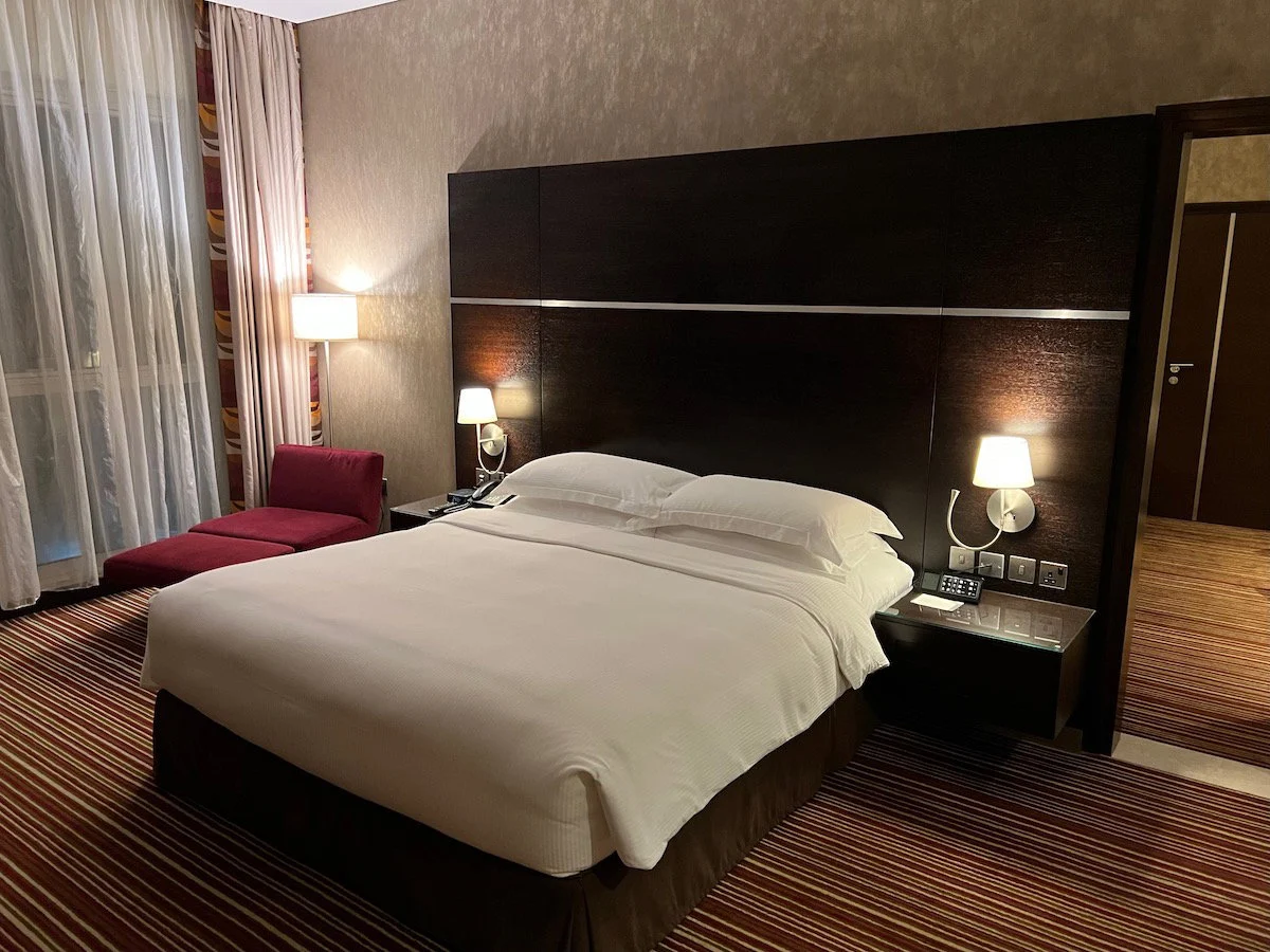 Comprehensive Guide to Turkish Airlines Free Transit Hotel Program and Istanbul Stopover Services