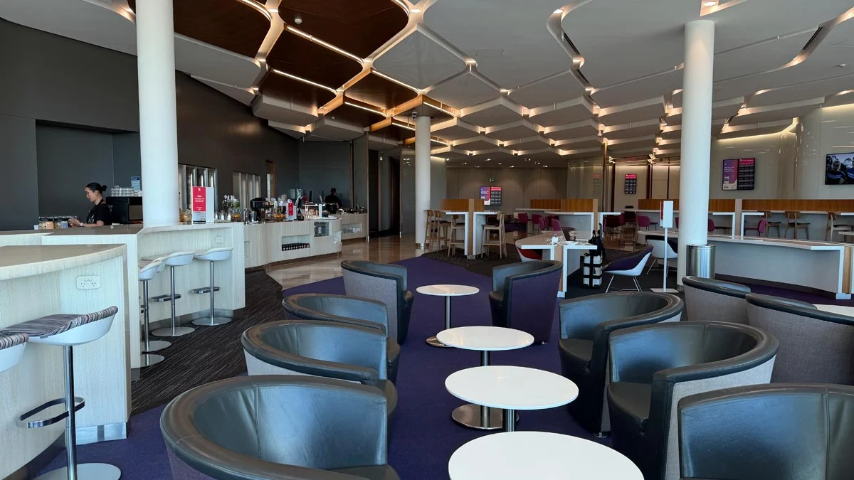 Comprehensive Review of the Virgin Australia Lounge Canberra and the Evolution of Capital City Premium Air Travel