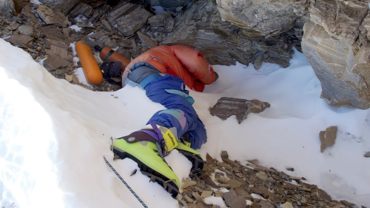 India to Launch High-Risk Recovery Mission for Mount Everest’s Most Famous Landmark Known as Green Boots