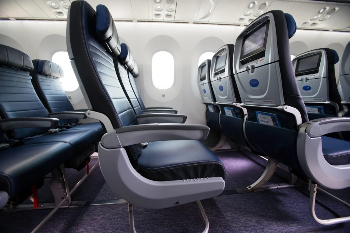 United Airlines Enhances Digital Booking Transparency Following Class Action Lawsuit Over Windowless Window Seats