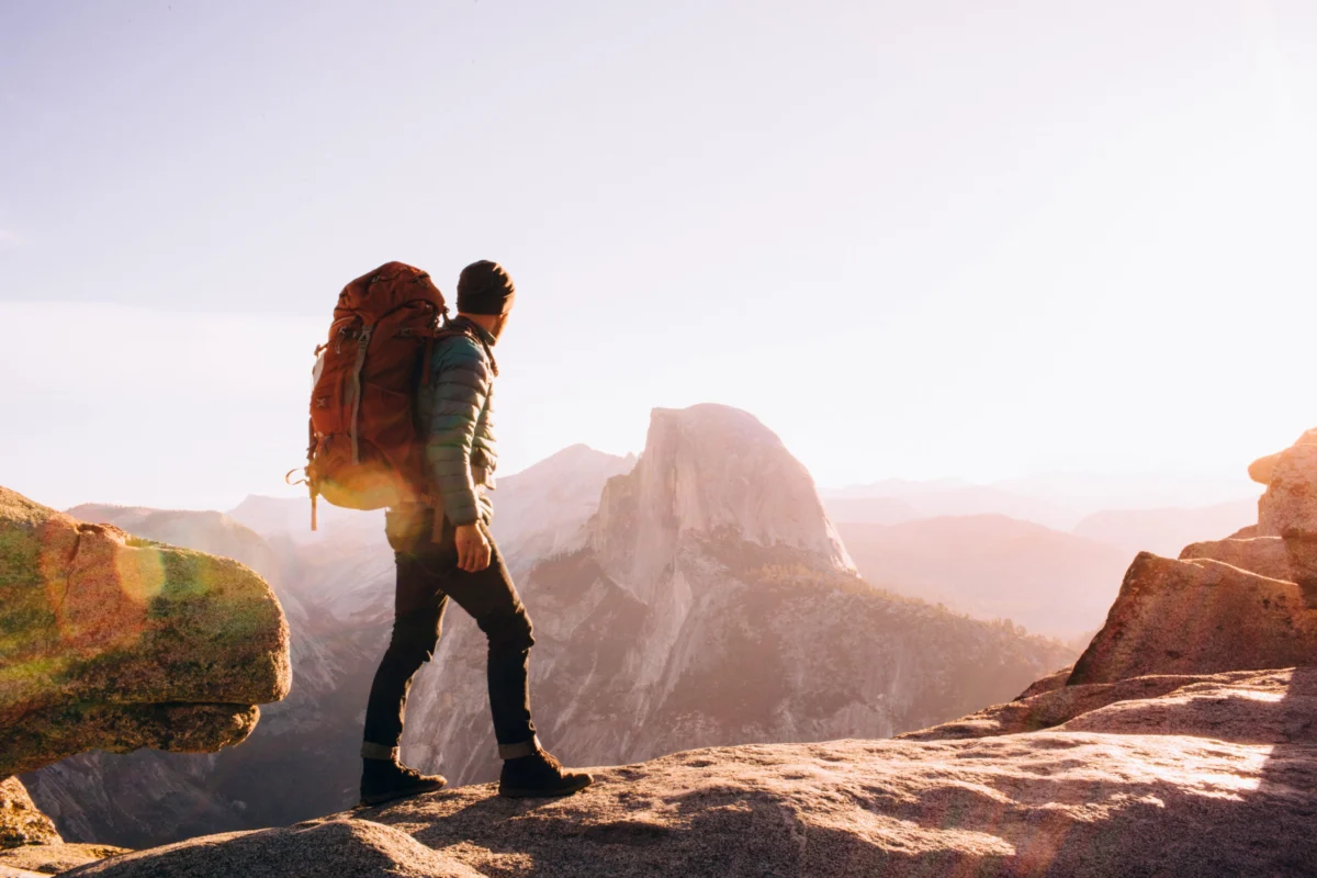 Conquering the Vertical: Expert Strategies and Science-Backed Training Protocols for High-Altitude Mountain Backpacking