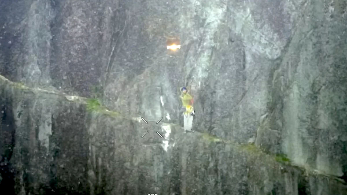 High-Tech Rescue on the Granite Wall: How Drones Saved a Stranded Climber in Squamish
