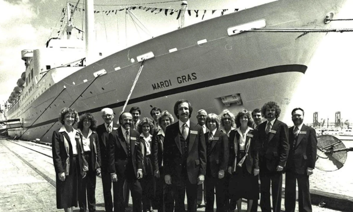 The Evolution of Cruising: Reflecting on the Golden Age Versus the Modern Era of Maritime Travel