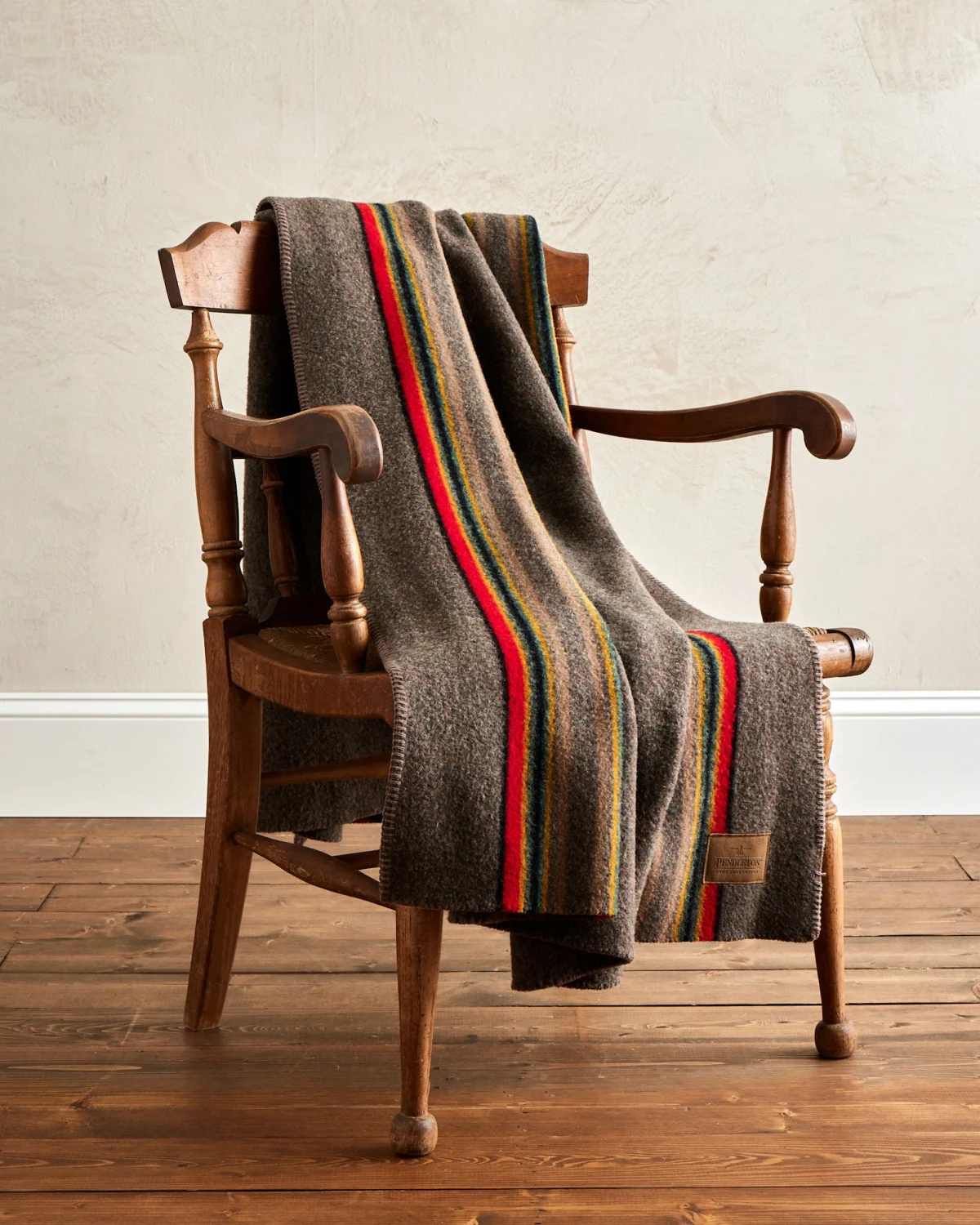 The Sustainable Guide to Choosing Ethical and Non-Toxic Blankets for Winter